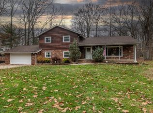 18271 Jefferson Dr, Walton Hills, OH