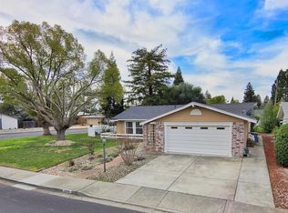 209 Rainier Cir, Vacaville, CA 95687