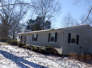 2347 Hillcrest Dr, Amelia, OH 45102