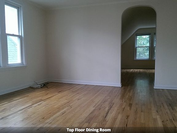 2nd image of 1636 W Summerdale Ave #3