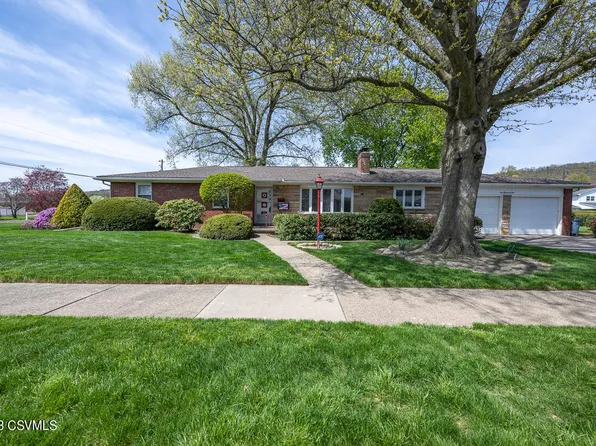 1001 SUNSET Drive, Berwick, PA 18603