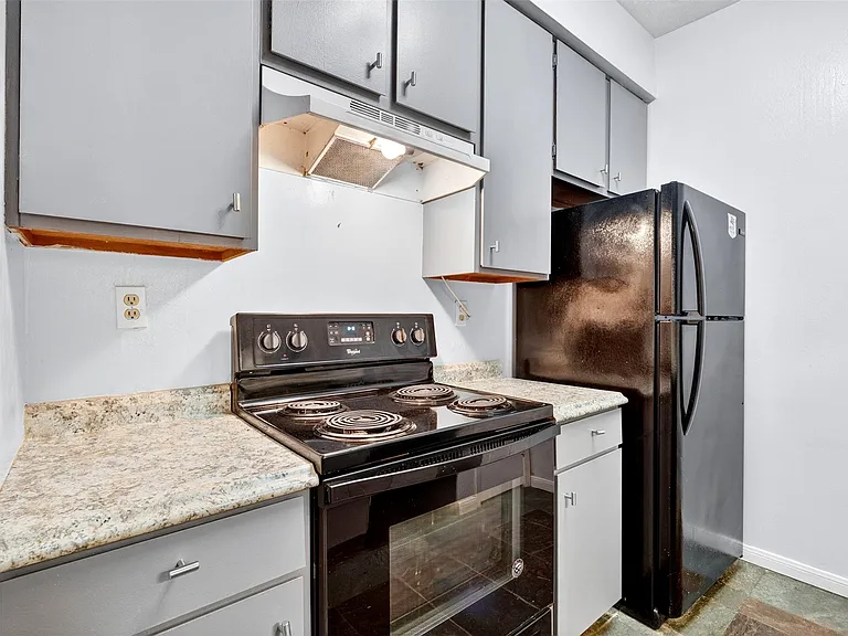 10053 Westpark Dr #297 — Photo 15
