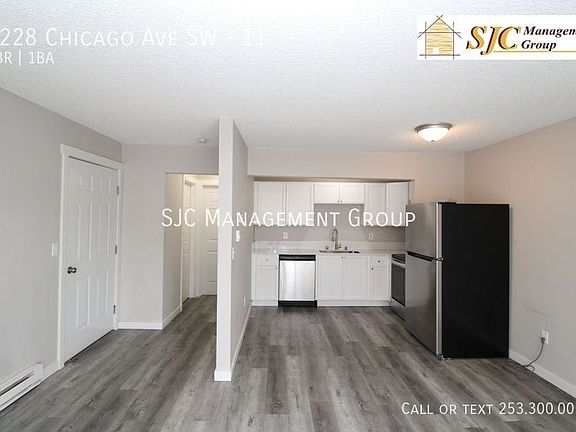 3rd image of 5228 Chicago Ave SW #11