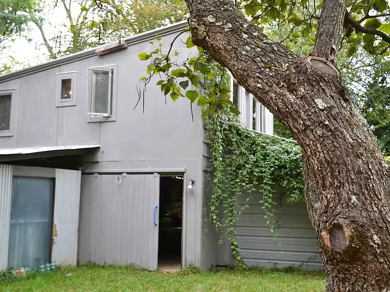 2490 Fenwick Cir — Photo 16