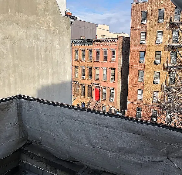 2038 5th Ave #4F — Photo 11