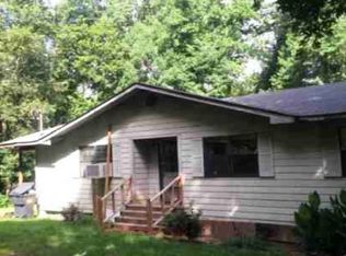 77 E Lacon Loop, Falkville, AL 35622