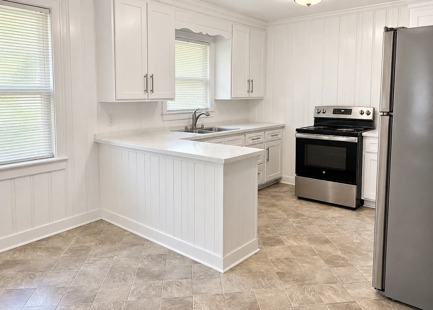 2 bed, 832 sqft, $1,300 — Photo 2