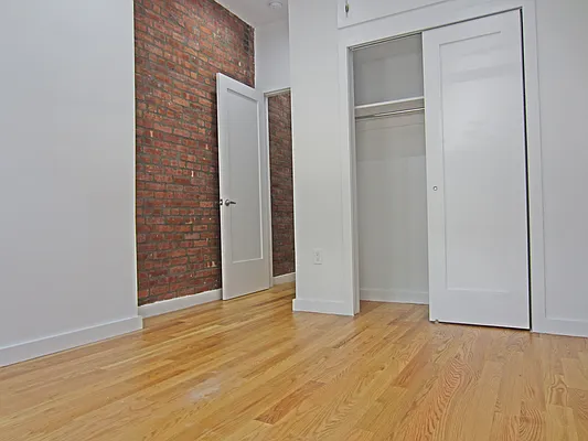 Rented by Bold New York | media 5