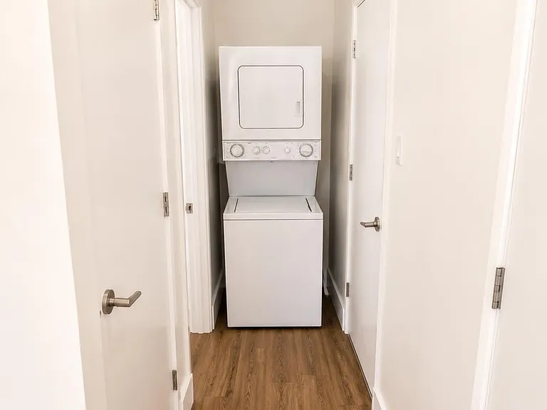 746 W Turney Ave #2 — Photo 11