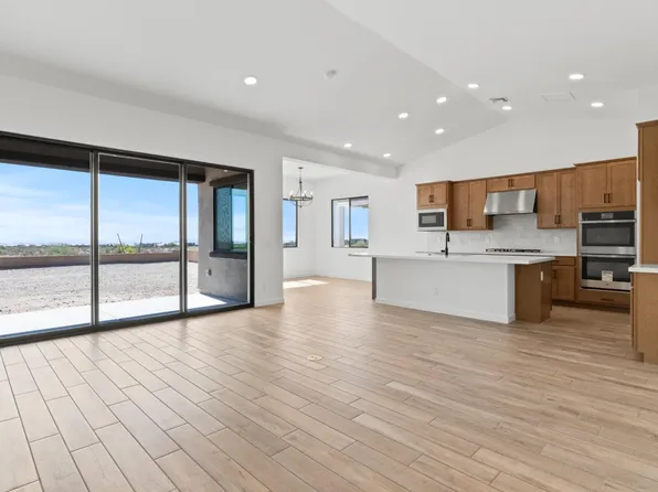 6187 N Sunrise Lane, Buckeye, AZ 85396