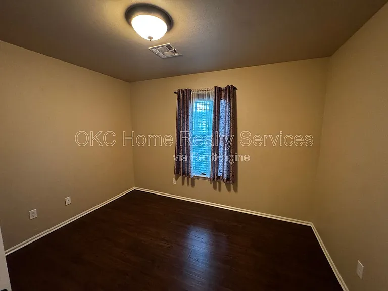 8020 Kaden Rd — Photo 10
