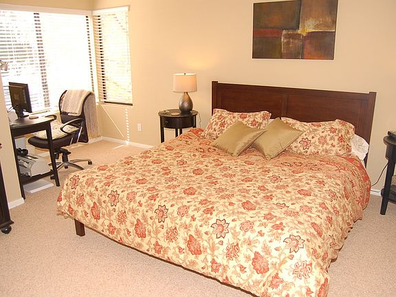 Master Bedroom with nook