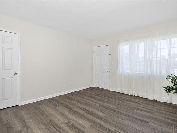 4th image of 5077 Polk Ave #5073
