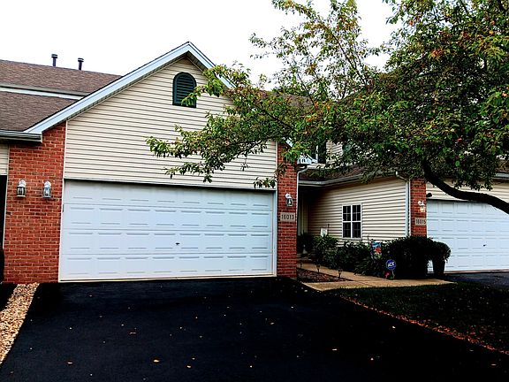 5th image of 16013 W Iroquois Dr