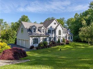 19 Weldon Woods Rd, New Fairfield, CT 06812