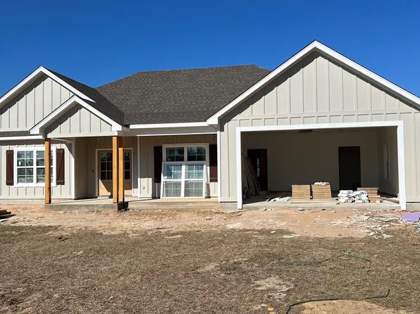 2048 Somerset, Willacoochee, GA 31650