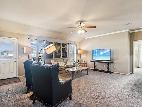 3rd image of 2928 Thompson Farm Ln