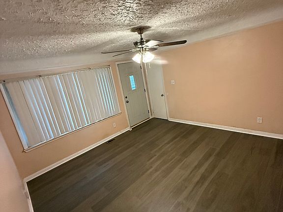 2nd image of 27304 New York St