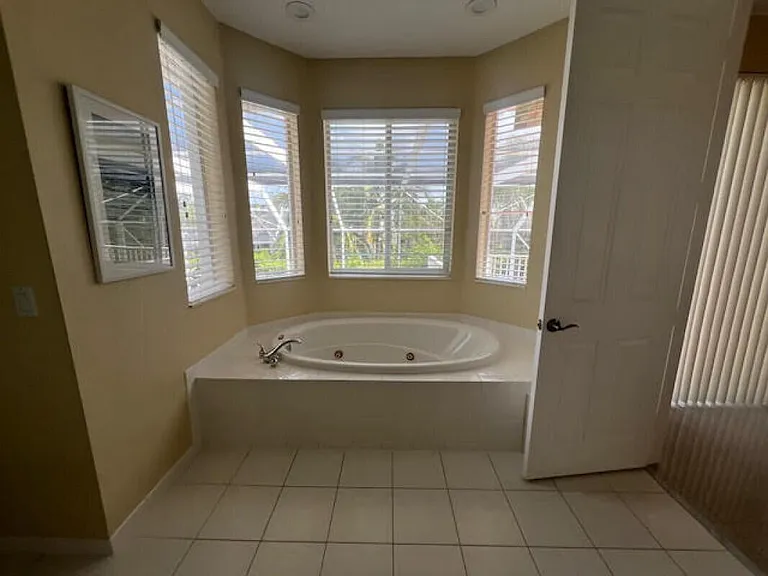 11206 Maritime Ct — Photo 20