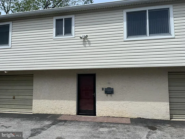 11 Reese Ave — Photo 25