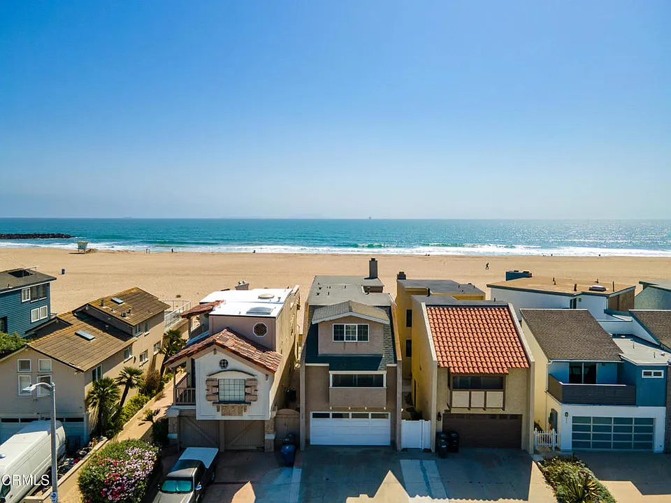 305 Ocean Dr