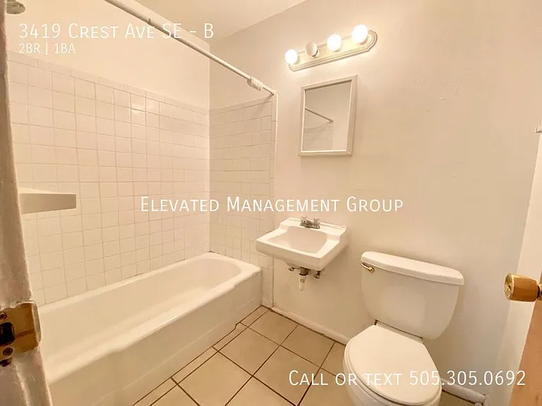 3419 Crest Ave SE #B — Photo 5
