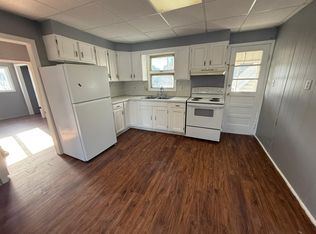 1231 Congress St #2F, Schenectady, NY 12303