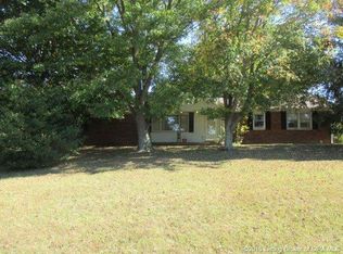 100 Lakeview Dr, Salem, IN 47167