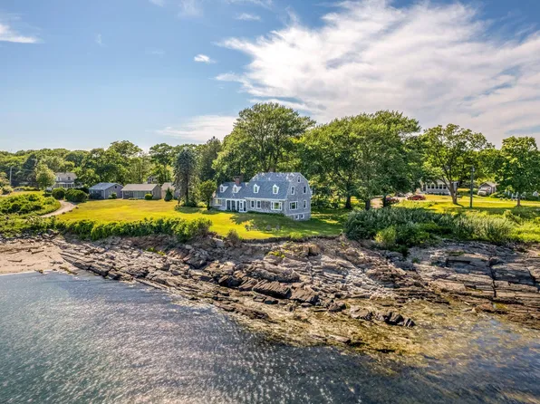 6 Rocky Point Lane, Cape Elizabeth, ME 04107