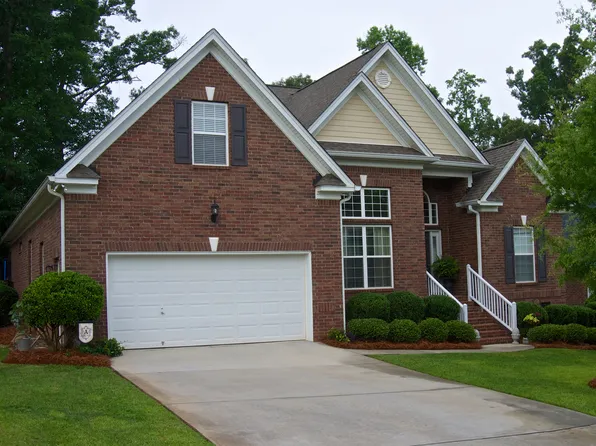 121 White Ash Ct, Lexington, SC 29072