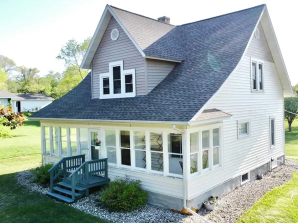 308 Cedar Ave S, Odessa, MN 56276