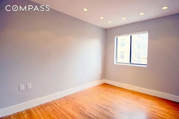 Rented by Compass | media 9