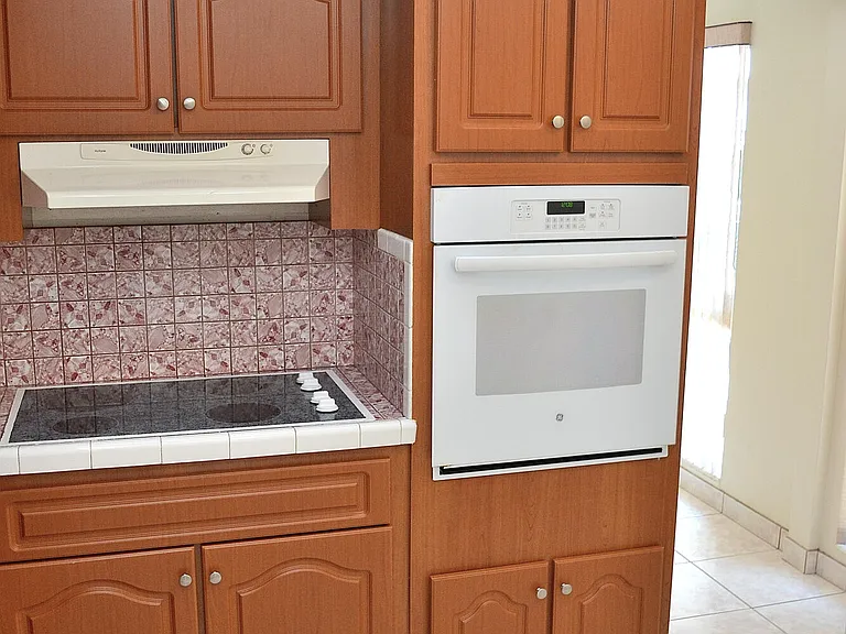 4209 NE 21st Ave #2 — Photo 6