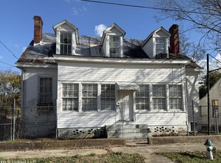 17 Devereux Dr, Natchez, MS 39120