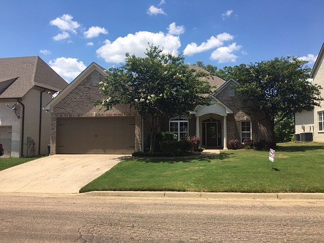 1st image of 1037 Augusta Dr