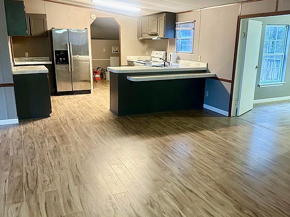 3rd image of 502 Bridle Path Rd #1