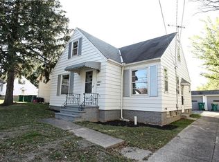 17916 McCracken Rd, Maple Heights, OH 44137