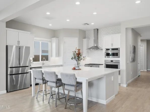 6035 E QUAIL Avenue, Phoenix, AZ 85054