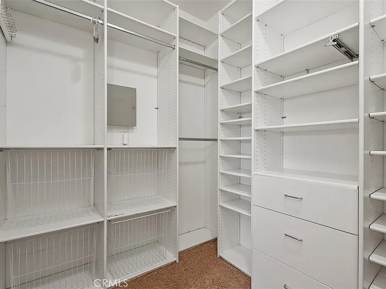 33722 Bridgehampton Dr — Photo 22