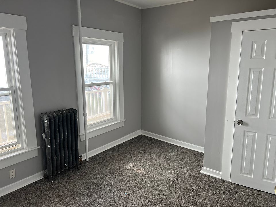 1st image of 29-31 Cotton St #B