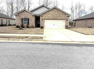 5150 Shellback Dr, Millington, TN 38053