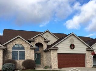 8432 Midland Rd, Freeland, MI 48623