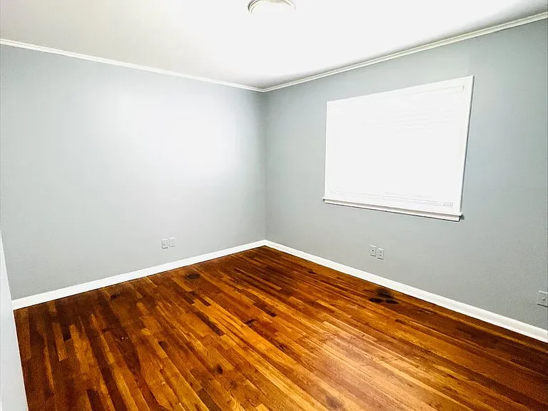 509 Alabama Ave SE — Photo 5