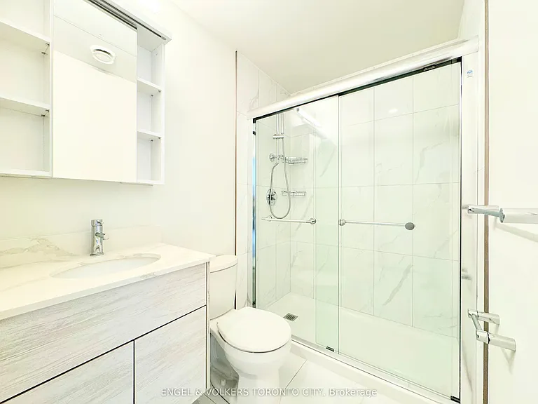 60 Frederick St #2605 — Photo 8