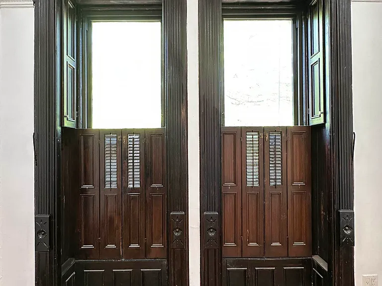 410 Putnam Ave #1 — Photo 9