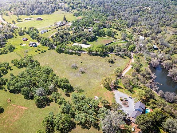 5th image of 4915 Salmon Falls Rd