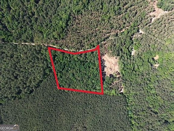 5th image of 580 Saggus Rd