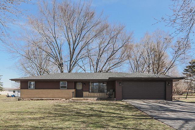 1st image of 2594 Sierra Dr