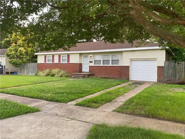 1831 Brookwood Rd, Norfolk, VA 23518