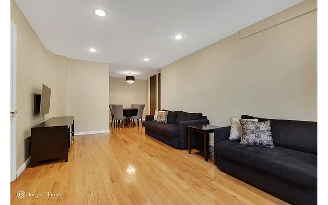 Sold by Douglas Elliman | media 22